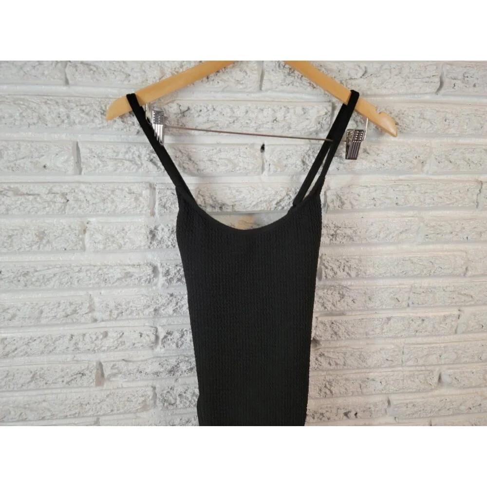 Forever 21 Womens 0X Swimsuit Black Waffle Knit One Piece Criss Cross BLA236E